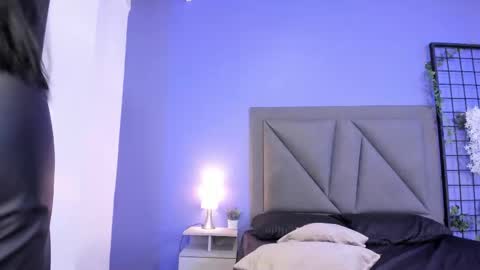  Gaby Cruz  online show from November 2025 12:05:02 PM