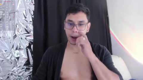 Snapshot of gadiel_edric chatting on October 2025 03:59:02 AM Gadiel online show from October 2025 03:59:02 AM