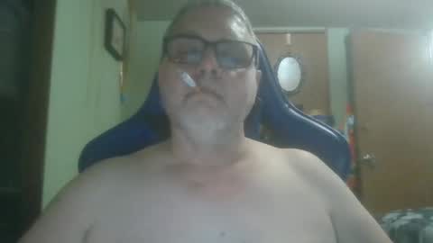 Snapshot of gadude45 chatting on October 2025 12:10:02 AM gadude45 online show from October 2025 12:10:02 AM