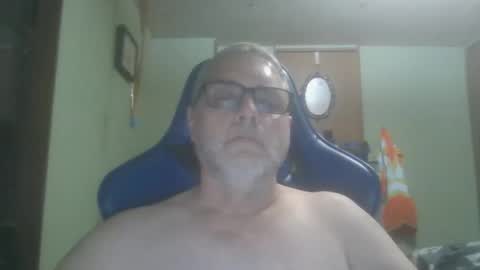 Snapshot of gadude45 chatting on October 2025 02:19:01 AM gadude45 online show from October 2025 02:19:01 AM