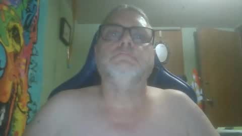 Snapshot of gadude45 chatting on October 2025 12:04:01 AM gadude45 online show from October 2025 12:04:01 AM