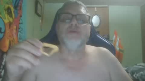 Snapshot of gadude45 chatting on November 2025 03:31:01 AM gadude45 online show from November 2025 03:31:01 AM