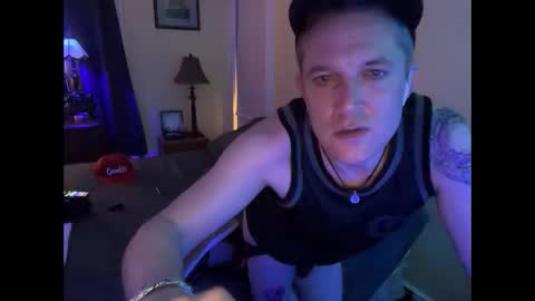 Snapshot of gallowsjackirl chatting on January 2025 06:49:02 AM gallowsjackirl online show from January 2025 06:49:02 AM