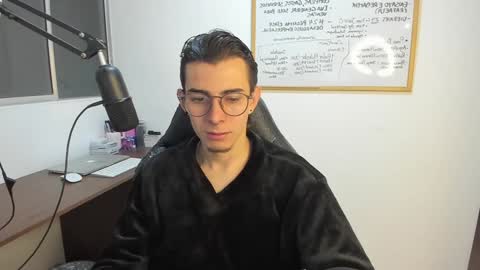 Snapshot of gametommy chatting on January 2025 12:17:02 AM Tommy online show from January 2025 12:17:02 AM