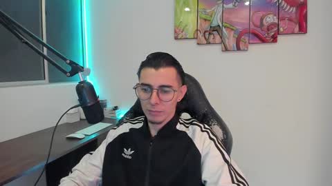 Snapshot of gametommy chatting on January 2025 08:11:01 PM Tommy online show from January 2025 08:11:01 PM