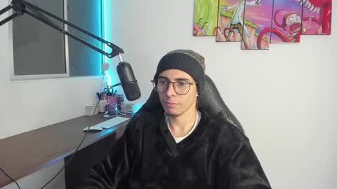 Snapshot of gametommy chatting on January 2025 01:56:02 AM Tommy online show from January 2025 01:56:02 AM