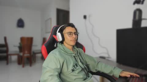 Snapshot of gametommy chatting on March 2025 02:17:01 AM Tommy online show from March 2025 02:17:01 AM