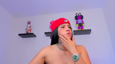 Snapshot of gangster_girl chatting on February 2025 03:01:02 AM GANG online show from February 2025 03:01:02 AM