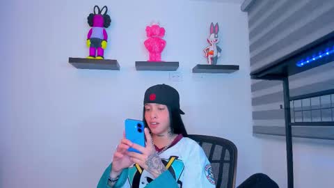 Snapshot of gangster_girl chatting on October 2025 11:27:02 PM GANG online show from October 2025 11:27:02 PM