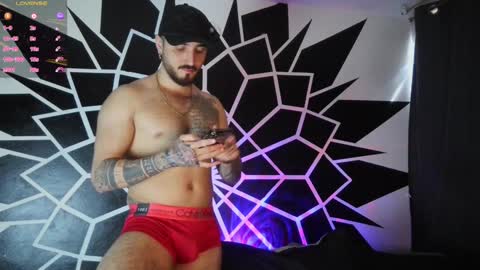 Chris  Dont forget to gift me thumb up Its very important to me and makes me happy AF  online show from January 2025 06:39:01 PM