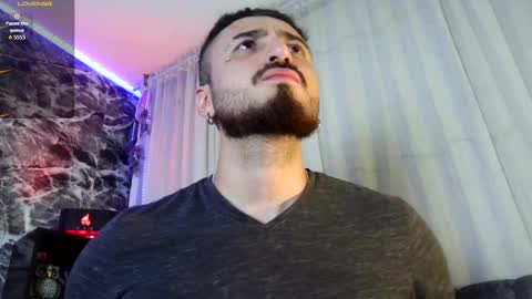 Chris  Dont forget to gift me thumb up Its very important to me and makes me happy AF  online show from September 2025 06:40:01 AM