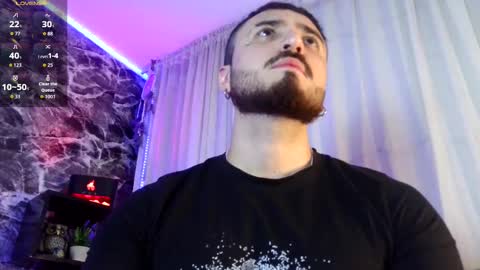 Chris  Dont forget to gift me thumb up Its very important to me and makes me happy AF  online show from October 2025 06:33:01 AM