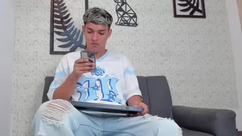 Snapshot of garrett_collins chatting on September 2025 01:56:01 PM garret online show from September 2025 01:56:01 PM