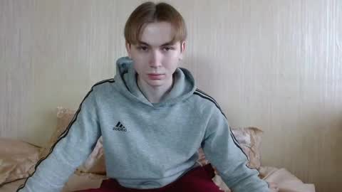 Snapshot of gary_snail33257 chatting on November 2025 07:30:02 AM meow online show from November 2025 07:30:02 AM