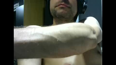 gauchors21 online show from February 2025 03:01:02 AM