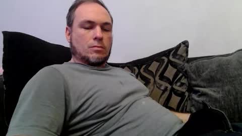 Snapshot of geddes4 chatting on October 2025 10:29:01 PM SIR online show from October 2025 10:29:01 PM