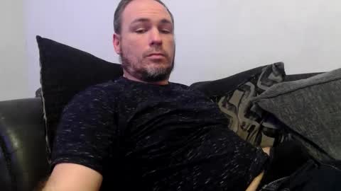 Snapshot of geddes4 chatting on October 2025 10:43:02 PM SIR online show from October 2025 10:43:02 PM