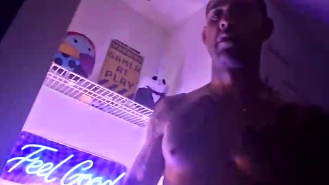 Zanecubano online show from October 2025 03:15:02 AM