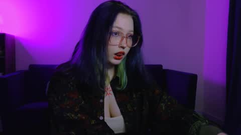 Vi online show from November 2025 06:53:02 PM