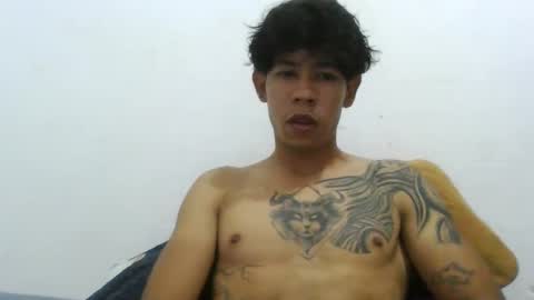 Snapshot of gekyunwasbanned chatting on October 2025 12:31:01 AM Andrs online show from October 2025 12:31:01 AM