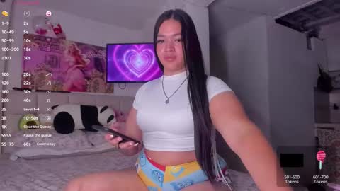 Snapshot of gemagranadoss_ chatting on October 2025 12:57:01 AM online show from October 2025 12:57:01 AM