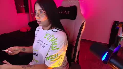 Snapshot of geminis11 chatting on November 2025 12:30:01 AM geminis11 online show from November 2025 12:30:01 AM