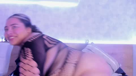 geminis muentes online show from January 2025 03:43:01 AM