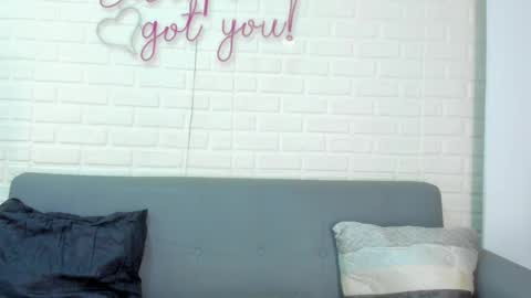 geminis muentes online show from September 2025 08:30:02 PM