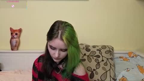 Ilona online show from September 2025 06:46:02 PM