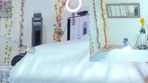 Genesis online show from October 2025 09:24:01 AM