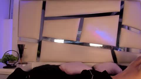 Snapshot of genesis_ask chatting on November 2025 01:19:01 AM Genesis online show from November 2025 01:19:01 AM