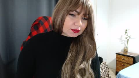 Snapshot of genesisgems11_ chatting on February 2025 08:13:02 AM Genesis online show from February 2025 08:13:02 AM