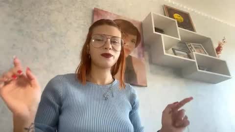 Mila online show from September 2025 06:17:02 AM