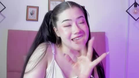 Snapshot of gennesis_love chatting on September 2025 03:22:01 AM Sofia online show from September 2025 03:22:01 AM