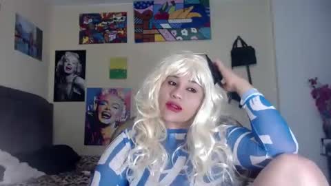 gensesisex online show from November 2025 01:00:02 AM