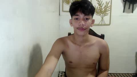 Snapshot of gentlemanlustx chatting on October 2025 05:53:02 PM Rayl online show from October 2025 05:53:02 PM