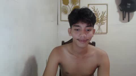 Snapshot of gentlemanlustx chatting on October 2025 05:16:02 AM Rayl online show from October 2025 05:16:02 AM