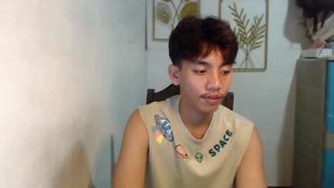 Snapshot of gentlemanlustx chatting on October 2025 02:38:01 PM Rayl online show from October 2025 02:38:01 PM