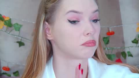 GentleRossi online show from October 2025 03:35:02 PM