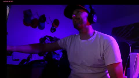  geoffferreal online show from September 2025 08:41:01 AM