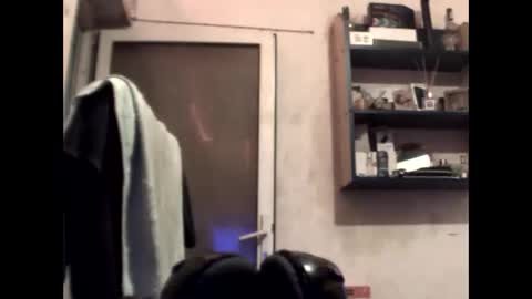 Snapshot of george84xxx chatting on November 2025 08:53:01 PM GeOOXXX online show from November 2025 08:53:01 PM