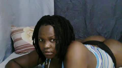 Snapshot of georgeous_kimberly chatting on October 2025 03:20:02 PM georgeous_kimberly online show from October 2025 03:20:02 PM