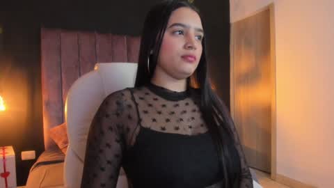 Geraldine Curve  online show from February 2025 12:00:01 PM