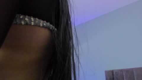 Geraldine Curve  online show from February 2025 06:24:02 PM