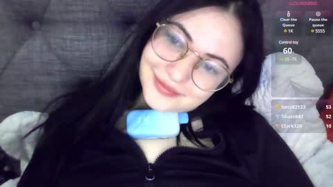 Snapshot of german_eva chatting on February 2025 08:33:02 PM Eva online show from February 2025 08:33:02 PM