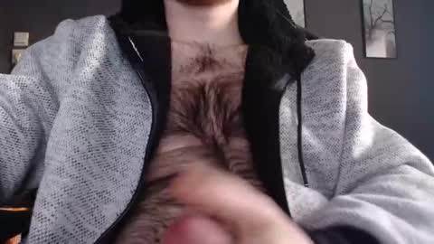 Snapshot of germanyhairyboy chatting on January 2025 03:38:01 PM germanyhairyboy online show from January 2025 03:38:01 PM