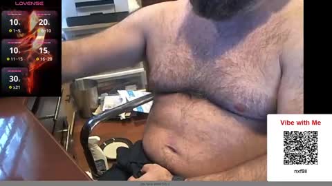 Snapshot of geronimo_431 chatting on December 2024 07:39:02 PM Daddy Jokes online show from December 2024 07:39:02 PM