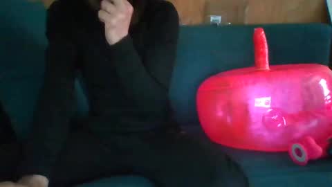 yessiyou online show from February 2025 03:51:02 PM