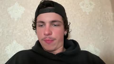 Max online show from October 2025 08:48:01 AM