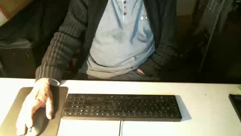 getz62 online show from January 2025 08:43:01 AM